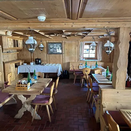 Inn Tschuggen *
